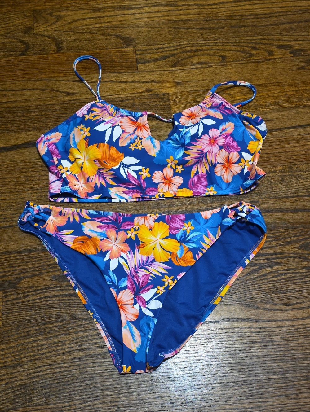 NWOT Hobie 2-Piece Tropical Hibiscus Bikini Set - Size Xl